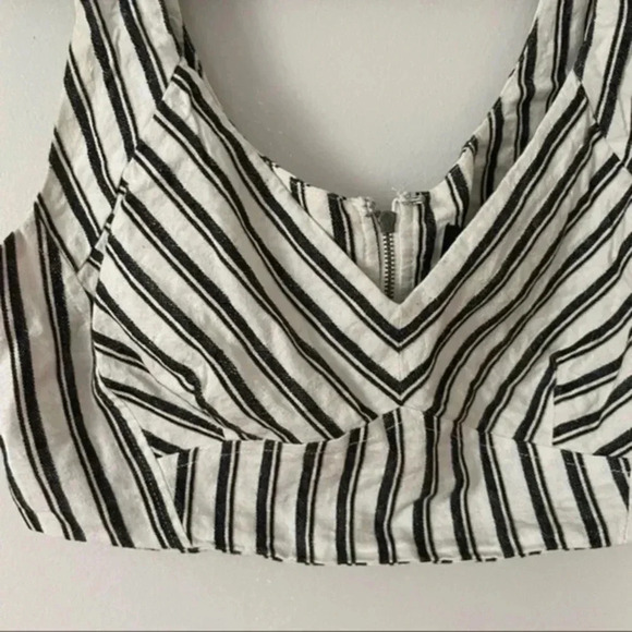 BCBGmaxazria striped linen blend crop top 6 - Picture 7 of 9
